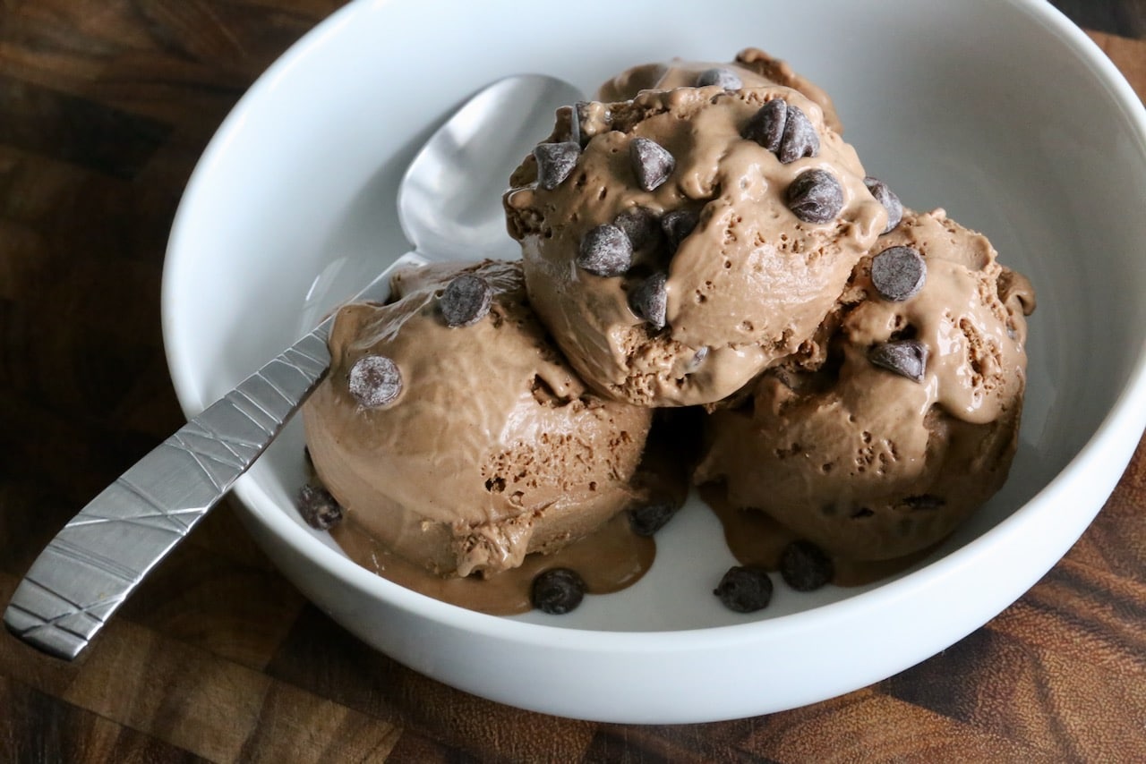 Chocolate-Chocolate-Chip-Ice-Cream-25
